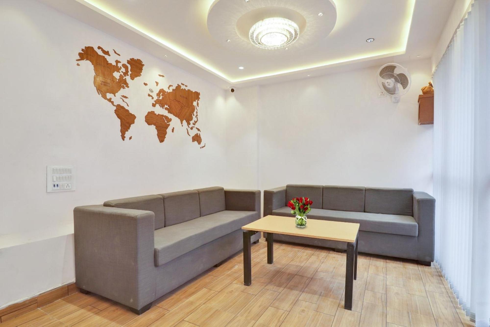 Townhouse S Continental Ξενοδοχείο Χιντεραμπάντ Εξωτερικό φωτογραφία